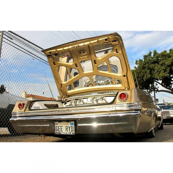 1965-impala-conv-trunk-5